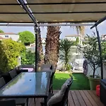 Maison Au Bord De L'eau * Aigues-Mortes